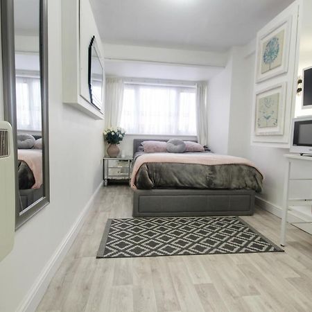 Winstree Road Bed & Breakfast Lexden Ngoại thất bức ảnh